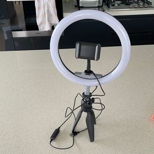Ring Light - New